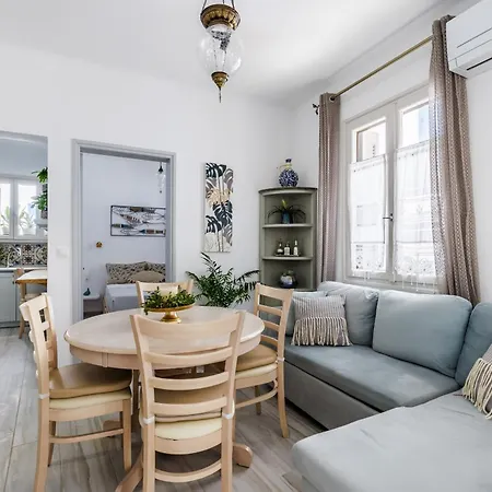 Amaranthos Village *