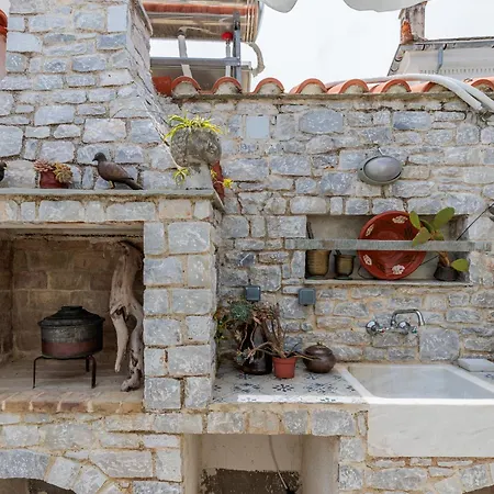 Amaranthos Village Дом отдыха