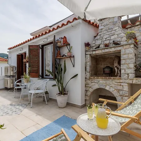 Amaranthos Village Skopelos Town