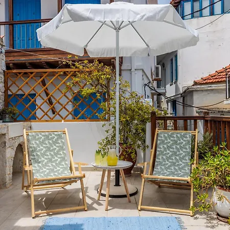 Amaranthos Village