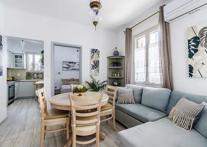 Amaranthos Village *